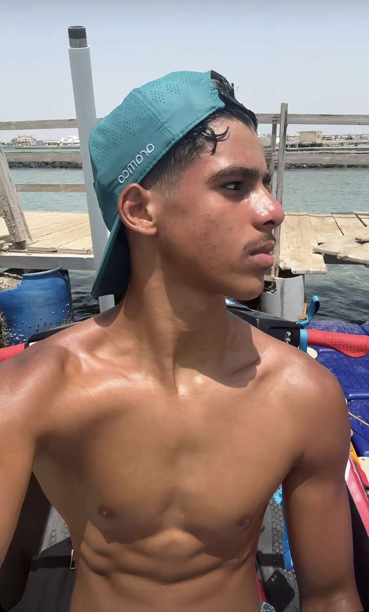 sakf23's tweet photo. نص الخاص عندي خاضعين لمجووود🥵🥵 https://t.co/pbloKwCZeZ