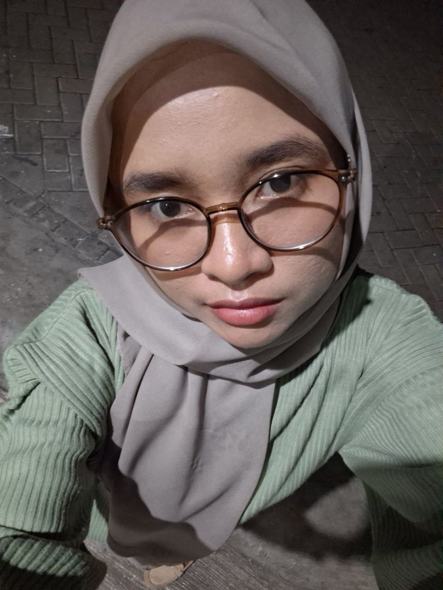 titipbacol's tweet photo. pejuhin kontolin nih titipan dm
#pejuhin #kontolin #cumtributeِs #pejuhinfoto #bacol #hijab #crot https://t.co/Aglj99rFfu