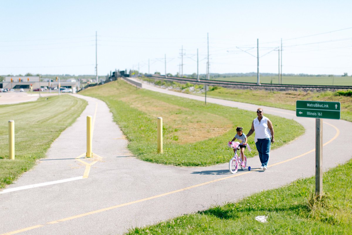 SCCTransit's tweet photo. The City of Fairview Heights will donate a portion of a lot at the corner of Bunkum Road and Lincoln Trail to the SCCTD to allow for the construction of a new portion of the SCCTD MetroBikeLink trail system. Visit our website to learn more: https://t.co/n6mZGs10Ct. https://t.co/Nr2VXrN8yt