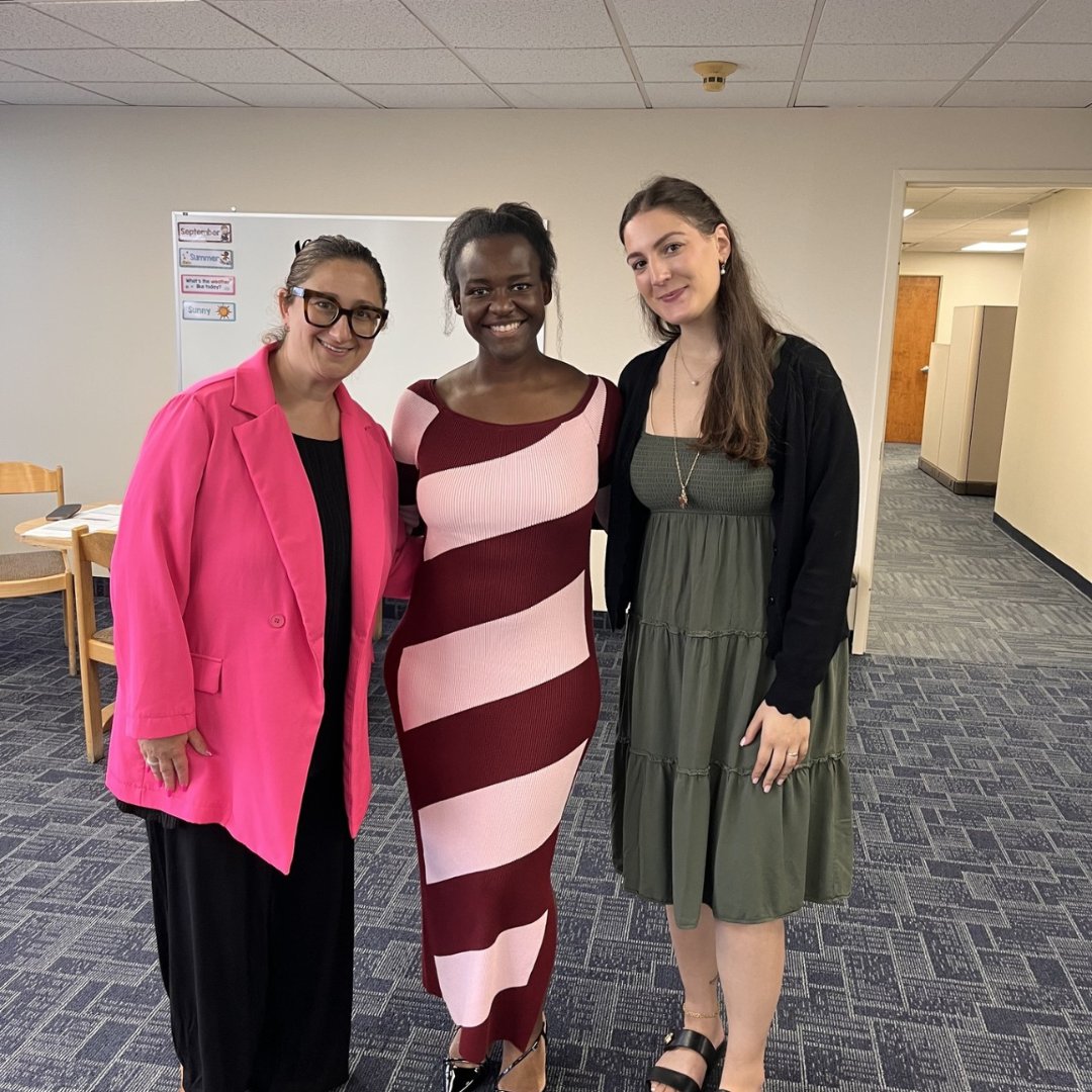 EACNet's tweet photo. Last month, we celebrated the grand opening of EAC Network's Nassau Family Resource Center in Westbury!  

We’re proud to create spaces that help strengthen families across Long Island. Visit https://t.co/bL2Wmm7hMS to learn more. 

#familyresources #familyresourcecenter https://t.co/MUJtVCRwAe