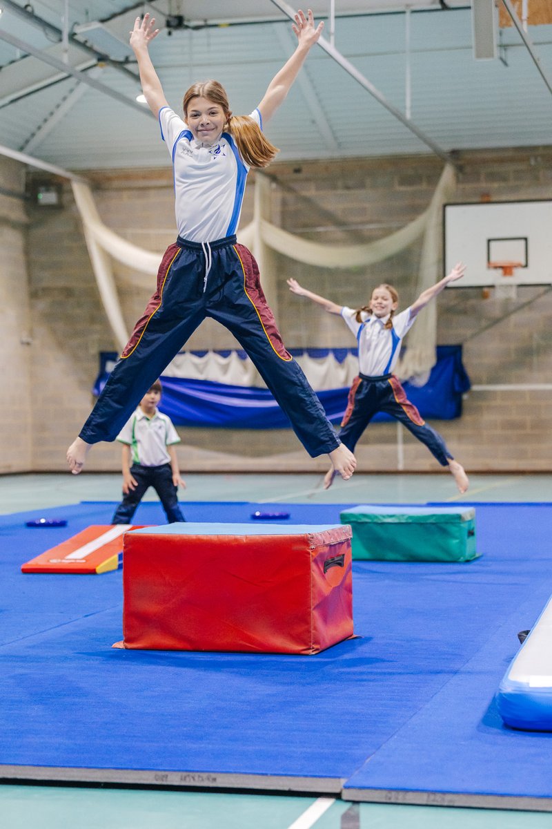 Beacon_School's tweet photo. ❤️ This #WorldHeartDay, we’re celebrating the many ways our pupils look after their hearts at The Beacon!
From getting active on Willsfield 🏉, #dancing and #performing on stage 💃, to enjoying #OutdoorLearning and plenty of time outside 🌳- there are lots of ways our pupils keep their hearts #happy and #healthy!
#IndependentSchool #PrepSchool
