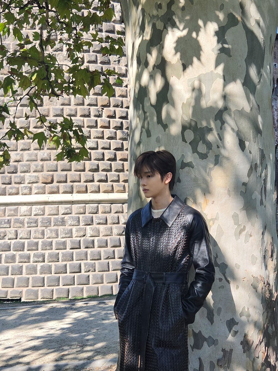 riizetalk's tweet photo. 🦌💭 • 260929 
[10:56 PM KST]

GQ is uploaded https://t.co/dWatjCxLYe