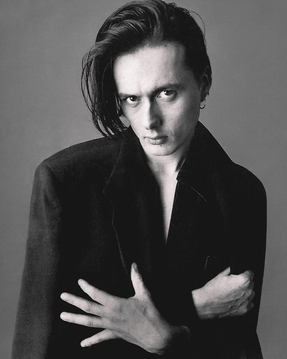 JakeRudh's tweet photo. Happy 59th birthday to Brett Anderson.

What are your favorite Suede tracks? https://t.co/CE8KVbLV3t