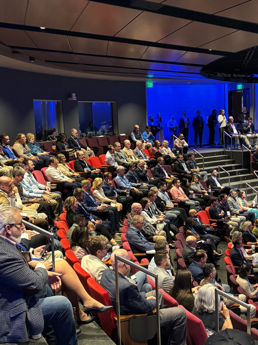 MEDITECH's tweet photo. Michelle O'Connor, President & CEO, MEDITECH and Cathy Turner, MBA, BSN, RN-BC, Chief Marketing and Nursing Executive, MEDITECH, welcoming our #MEDITECHLIVE attendees this morning in Foxborough! https://t.co/z6w5XK0Niu