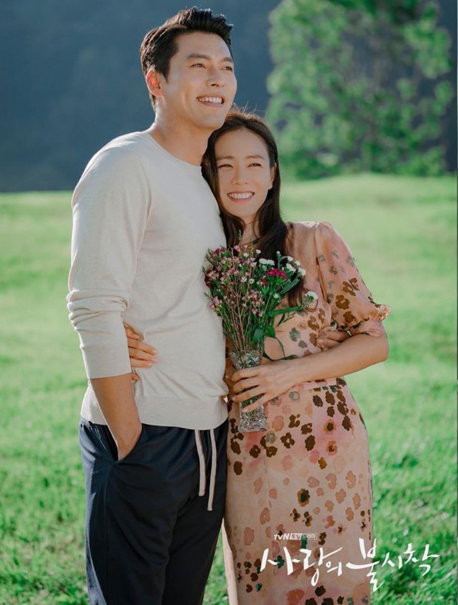 handeuxoxo's tweet photo. #sonyejin: “raising a child together makes us mature in another way”🥹

"we’re just ordinary parents. because we have jobs where we’re constantly in the public eye, people might think, ‘they must be different,’ but we’re just like any other parents. when our child is sick, we stay up all night taking care of them. we even say things like, ‘i vacuumed, so you mop the room.’

raising a child is so happy, but it’s also so difficult. it’s the same for us.

when you went to the playground in the past, didn’t parents used to not follow their children? times have changed, and the world has become scarier, so now we have to go with them everywhere.

raising a child together as a married couple makes us mature in another way and also makes us look back on our own childhood. while raising our child, we end up going to amusement parks and zoos, and doing those things feels really precious."

🥹