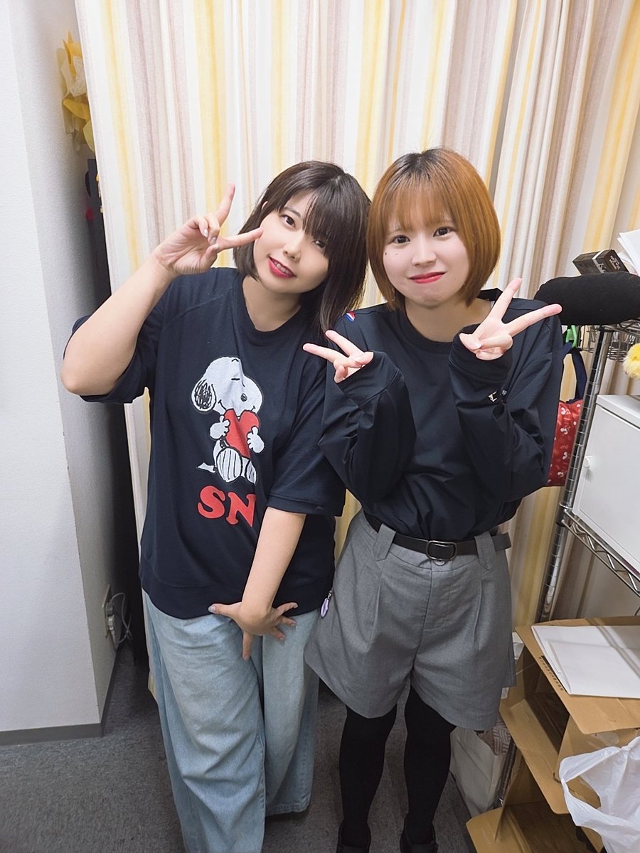 Team_Chi_'s tweet photo. 本日のあやちー inひよこ堂🐣 (with すみれちゃん(@ReisuMetalDeath))

#1日1あやちー
#今日も1日おつちーでした https://t.co/WMH91xkqHJ