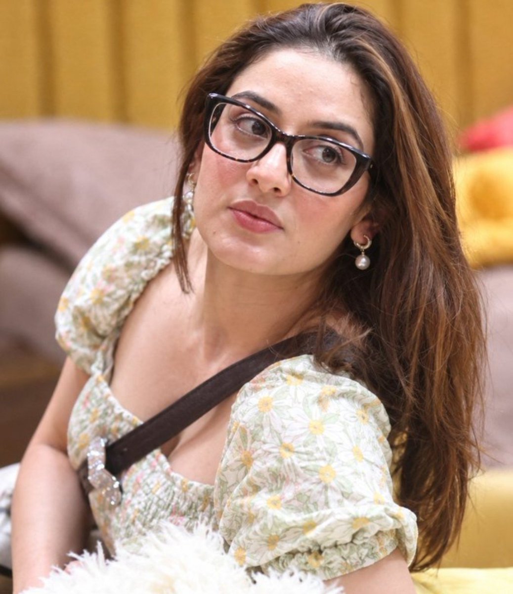 twilightfae_'s tweet photo. My girl deserves a peaceful BB journey. No unnecessary hate, no negativity, just good vibes. Let her play learn and enjoy every moment.
We’re rooting for you. 

VOTE FOR UDITI SINGH https://t.co/BzEOUV01pT