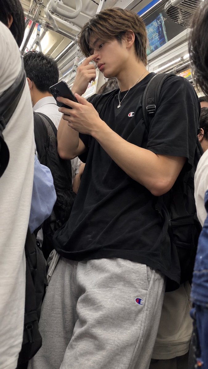 JapaneseAIGuys's tweet photo. スウェット系バスケ部男子
#AI男子 https://t.co/Mbe76FhxoP