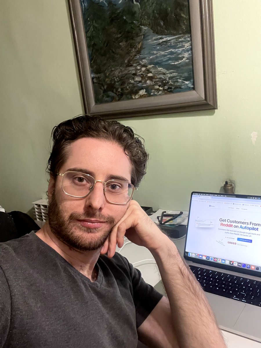 FilipPanoski's tweet photo. everyone told me to play it safe.

keep the job. build on the side. quit once it gets traction.

I did exactly that for 7 years.

nights after the 9 to 5. weekends. holidays.

5+ products. $0.

then I quit my job and went all-in on one product.

the first 6 months: stuck at $100 MRR.
the next 8 months: $15k MRR.

playing it safe cost me 7 years.

the paycheck kept me comfortable.
the safety net gave me an excuse to keep starting over.

going all-in took both away.

one product. full focus. nowhere to hide.

that's what made the difference.