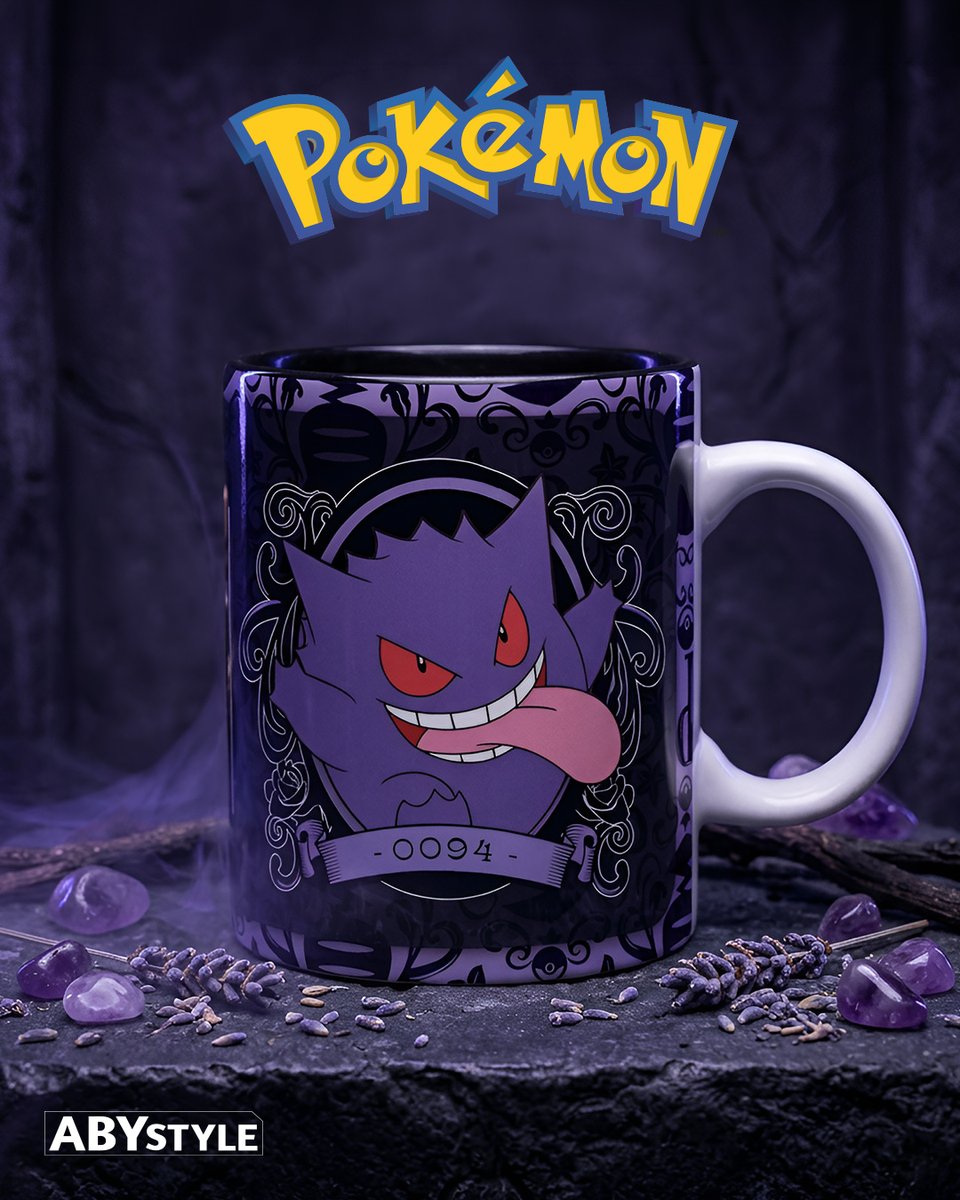 _ABYstyle's tweet photo. Spooky duo, perfect coffee break. 👻☕

Gengar &amp; Mimikyu take over this 320 ml Pokémon mug by ABYstyle. Mischievous, mysterious and ready to haunt your shelf!

#ABYstyle #TheFanExperience #Pokemon

➡️ AVAILABLE IN OUR ABYSTYLE FULL STUFF SHOPS AND https://t.co/bBKDysnxFK https://t.co/9pgafjwXOA