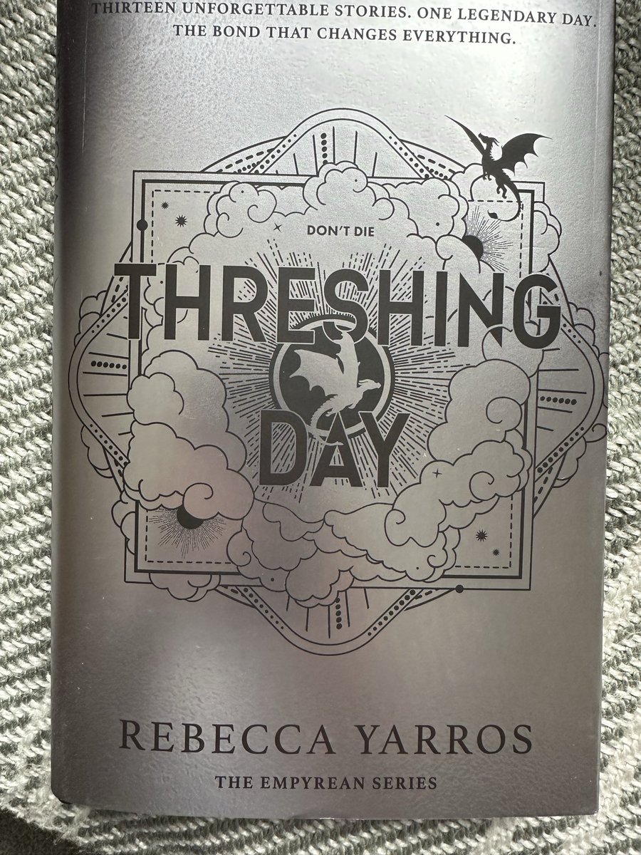 KerryE41961's tweet photo. Oh my god!!  ‘Threshing Day’ arrived! Beautiful illustrations and cover shimmering🐉🥰. #rebeccayarros https://t.co/vAuSgpGpG2