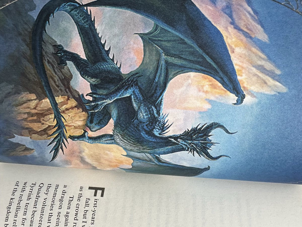 KerryE41961's tweet photo. Oh my god!!  ‘Threshing Day’ arrived! Beautiful illustrations and cover shimmering🐉🥰. #rebeccayarros https://t.co/vAuSgpGpG2