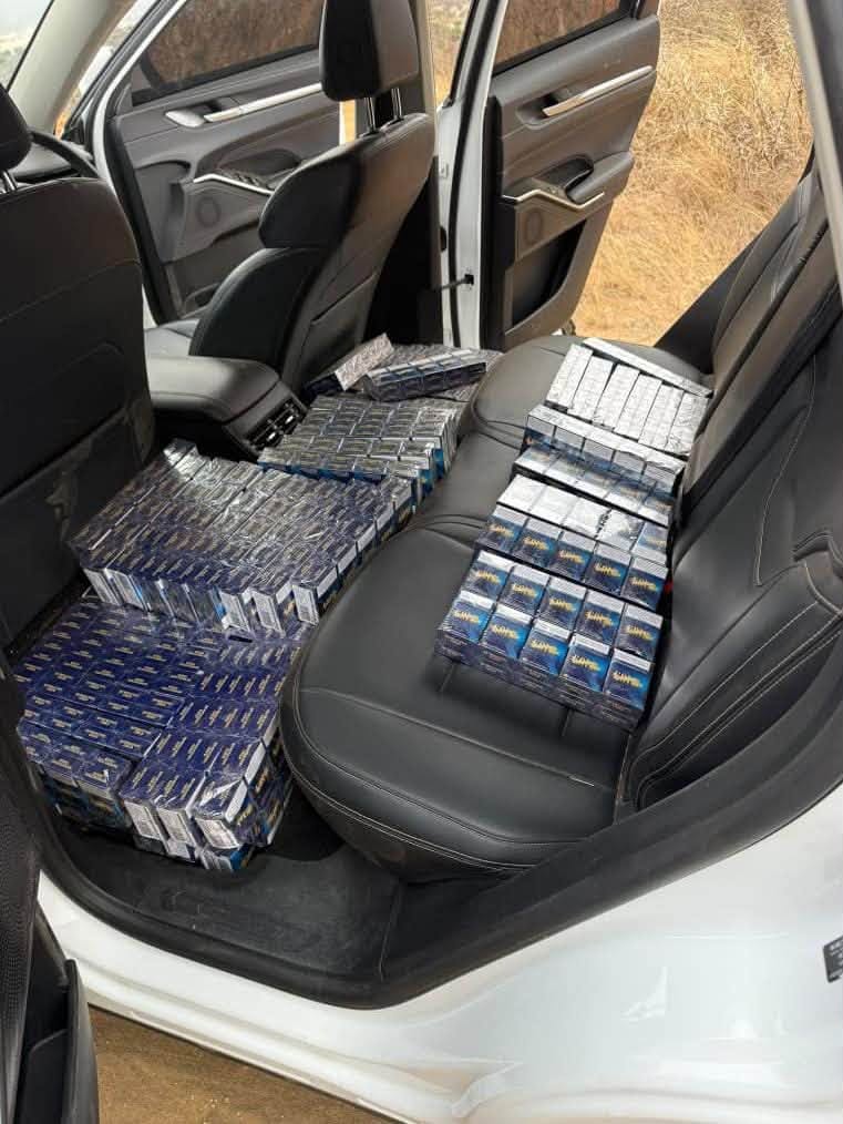 _ArriveAlive's tweet photo. A suspected abandoned vehicle and illicit cigarettes recovered in the Mankweng policing
https://t.co/tIFz8dIVCj
#ArriveAlive #Crime @SAPoliceService https://t.co/tHSAc2e63B