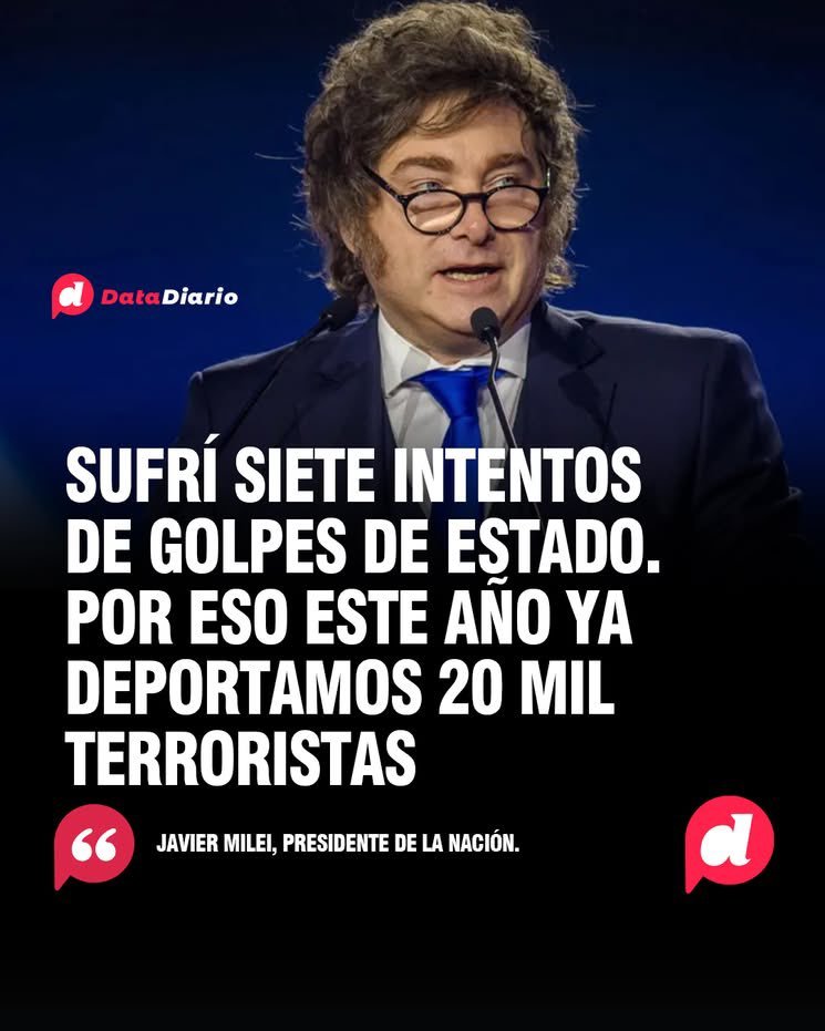 DiegoFlo17's tweet photo. Opción 1 
Se hace el loco intentando consolidar el núcleo duro de boludos que lo votaron por loco.
Opción 2
Está loco. https://t.co/UuJt2h6gnc