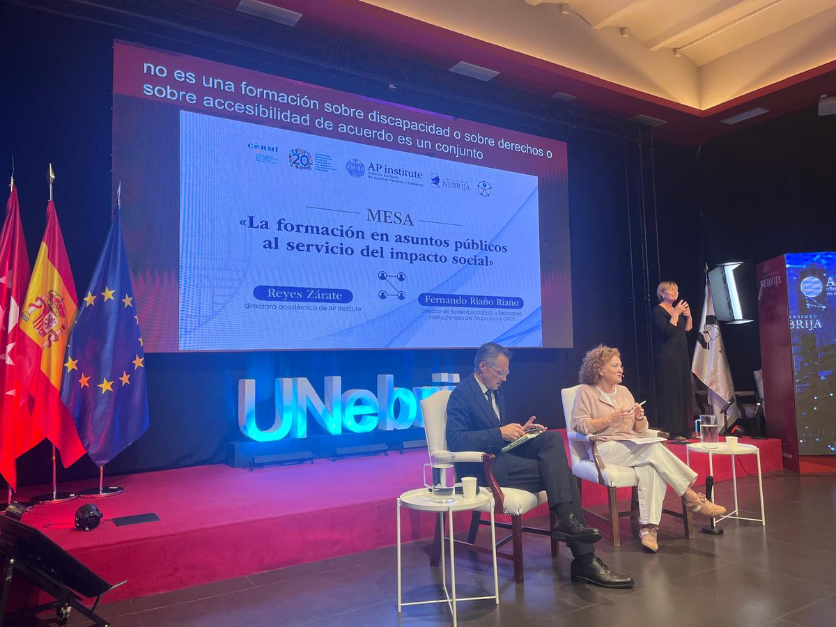 albertoreyero's tweet photo. Esta mañana junto a @es_empatia  he asistido a la jornada de AP Institute y @Cermi_Estatal  en la Universidad Nebrija.
Me quedo con dos ideas que compartieron, entre otros, @luiscayoperez , @attitudefr_go , Reyes Zárate y Joan Navarro:
Una sociedad civil organizada es imprescindible para impulsar cambios normativos y sociales. Y la incidencia necesita cada vez mayor profesionalización.
Buenas reflexiones y buenos encuentros.