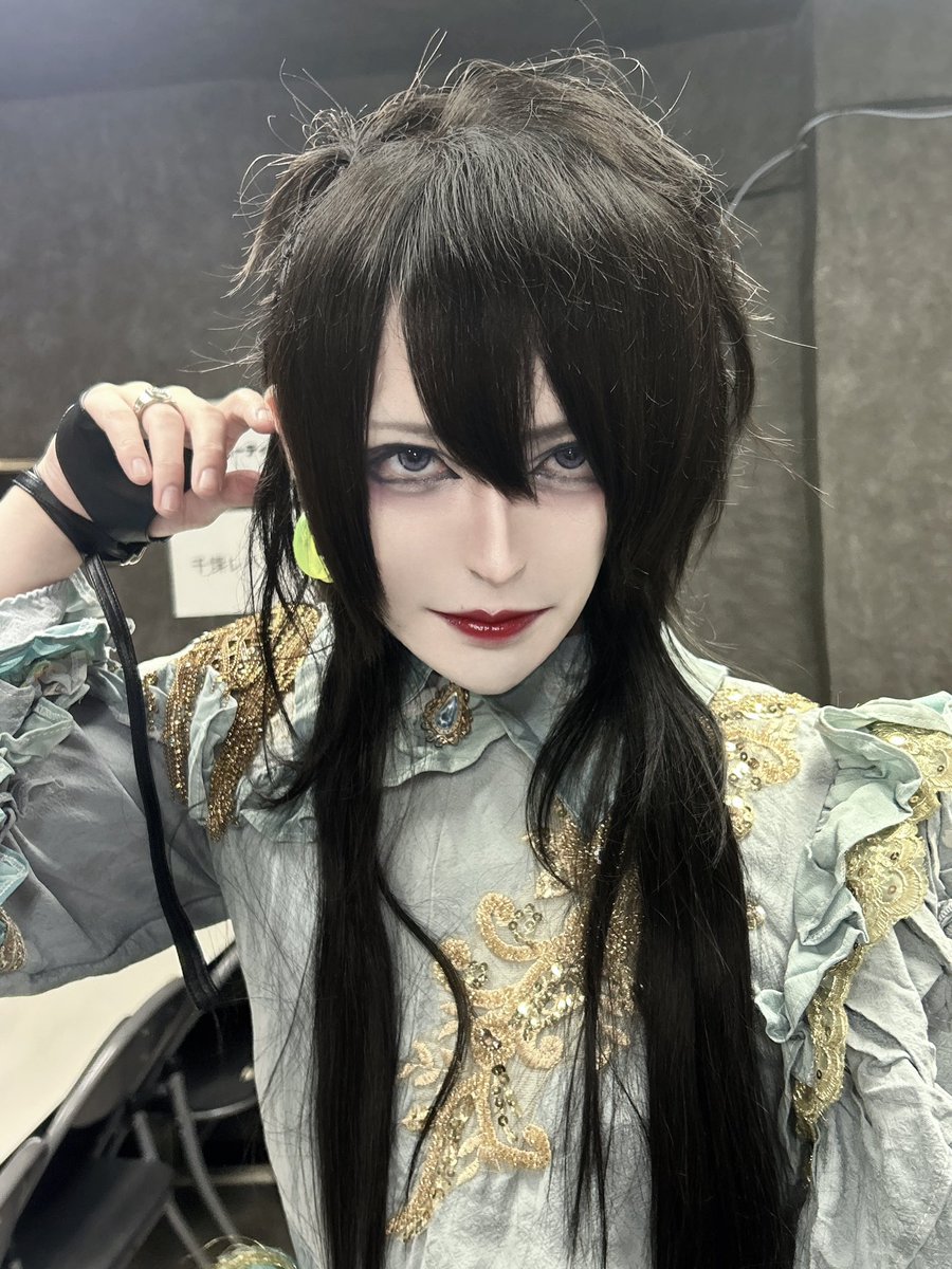 stnk_ema's tweet photo. 逢魔が時 https://t.co/0ShElGWpdO