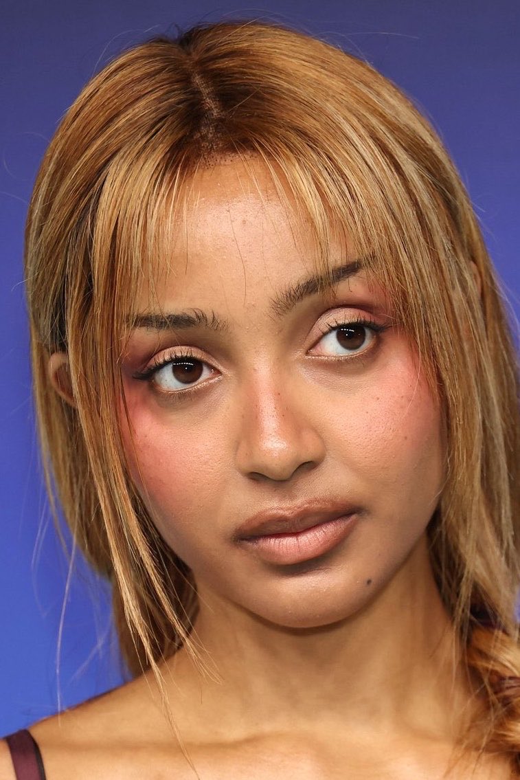 pantheressed's tweet photo. this face card needs to be studied https://t.co/4XrCjaRrrG
