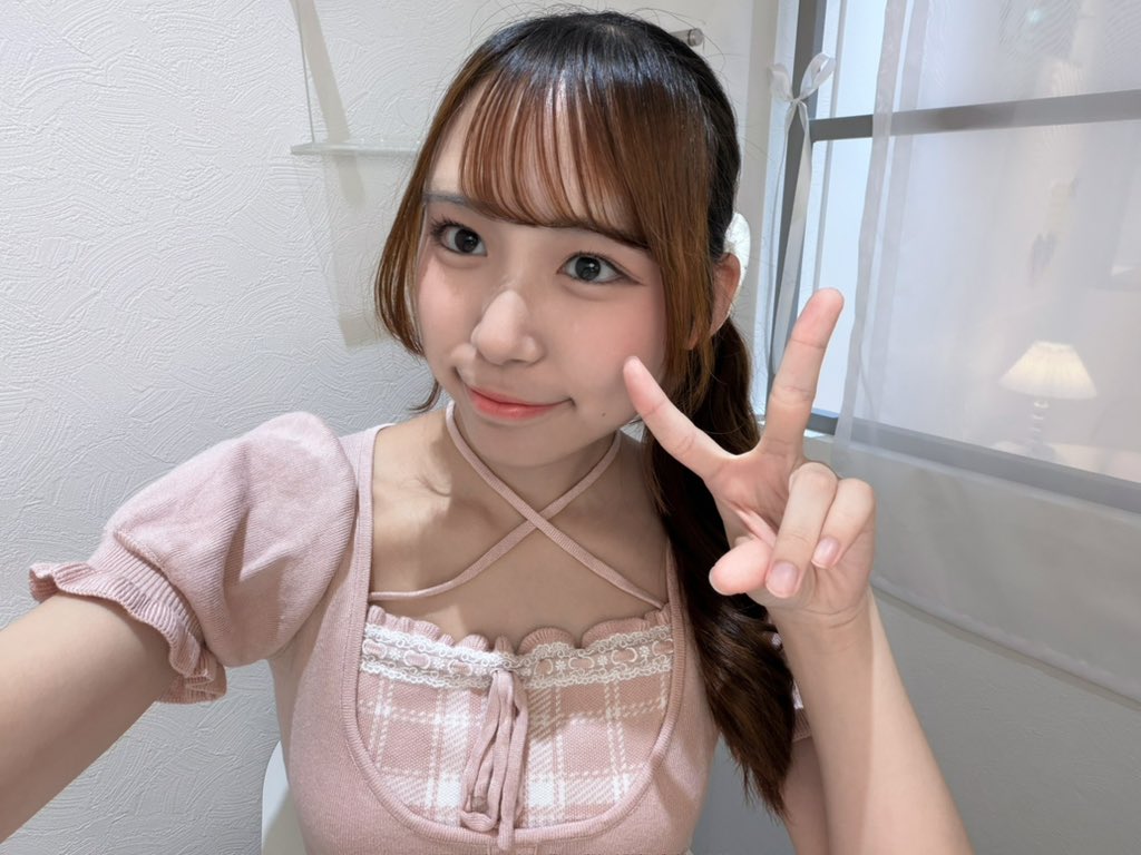 ann__mignon's tweet photo. お気に入りの服♡
おやすみー🥱💤 https://t.co/eXpSUaF7nF