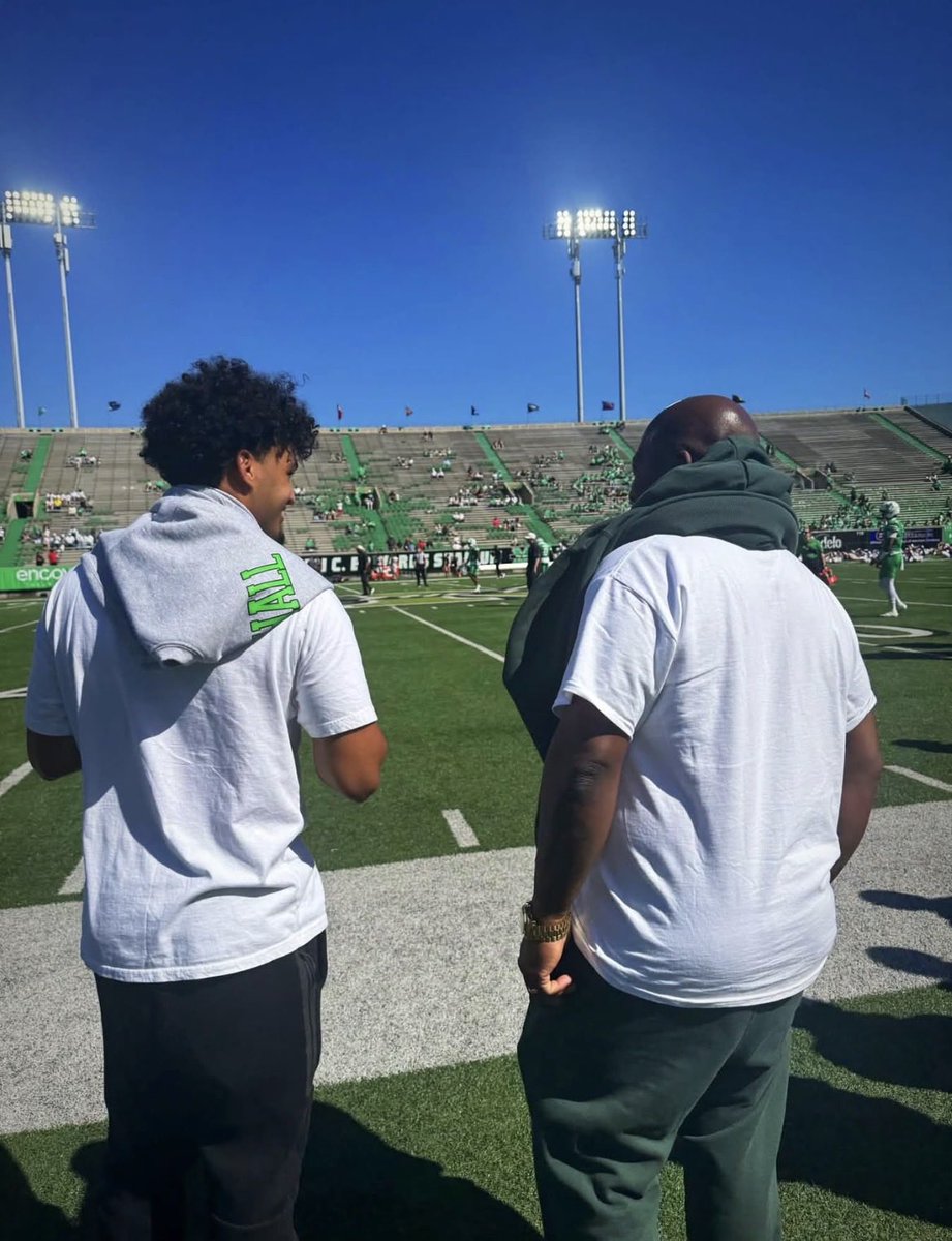 g_1williams's tweet photo. Had a great time @HerdFB visit https://t.co/LBND0Aln8i