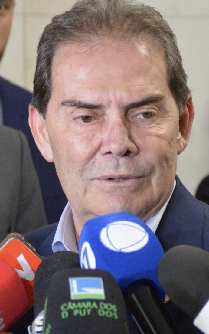 Pri_usabr1's tweet photo. INACREDITÁVEL! Paulinho da Força pede a Dino o afastamento de André Mendonça da fiscalização de propaganda no TSE. Se acatado, Gilmar e o próprio Dino podem ocupar o lugar às vésperas da eleição. 

Aliado de Moraes tenta virar o jogo no TSE? https://t.co/XM9F6ovcVE