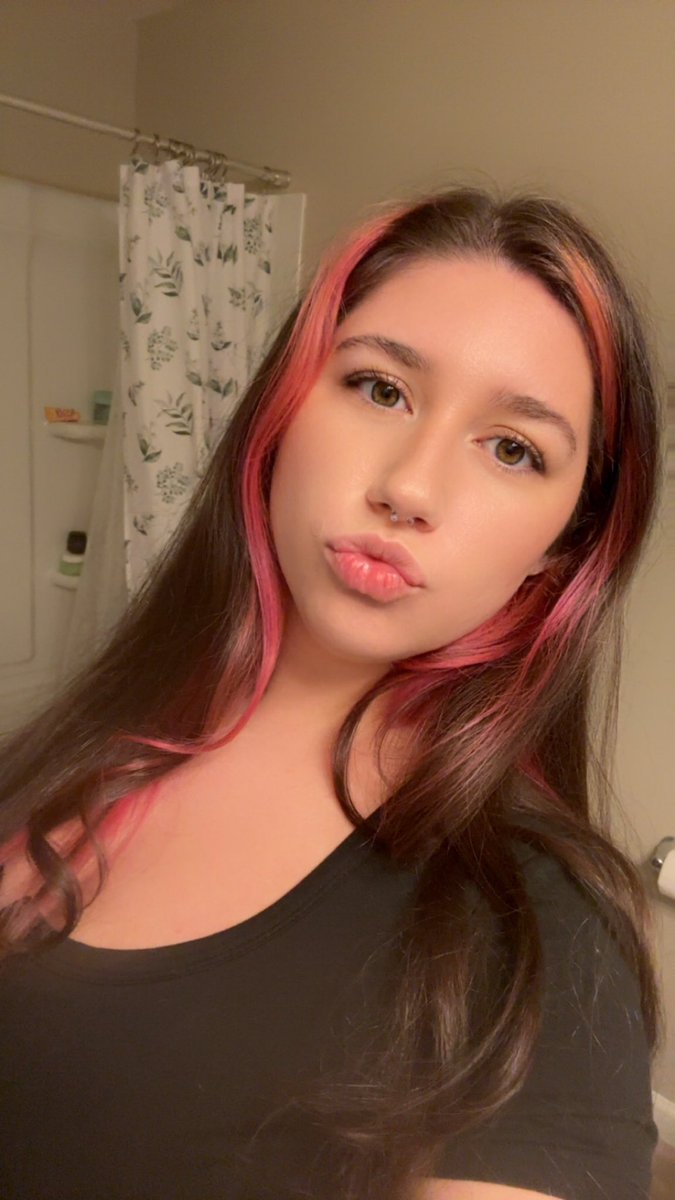 smolclingygf