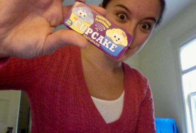 beckylesabre's tweet photo. My bestie LOVES cupcakes soo.... https://t.co/XVpfDnwWdU #realloyalfans https://t.co/zRpBjmhfGo