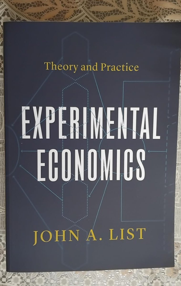 andlib_econ's tweet photo. A memorable experience at AFE Conference at the University of Chicago. Inspiring discussions on field experiments, causal inference, and policy, with insights from @metrics52 &amp; @Econ_4_Everyone. A few favourite moments from Chicago!

#AFE2026 #ExperimentalEconomics #RCT https://t.co/Du9FSoP96E