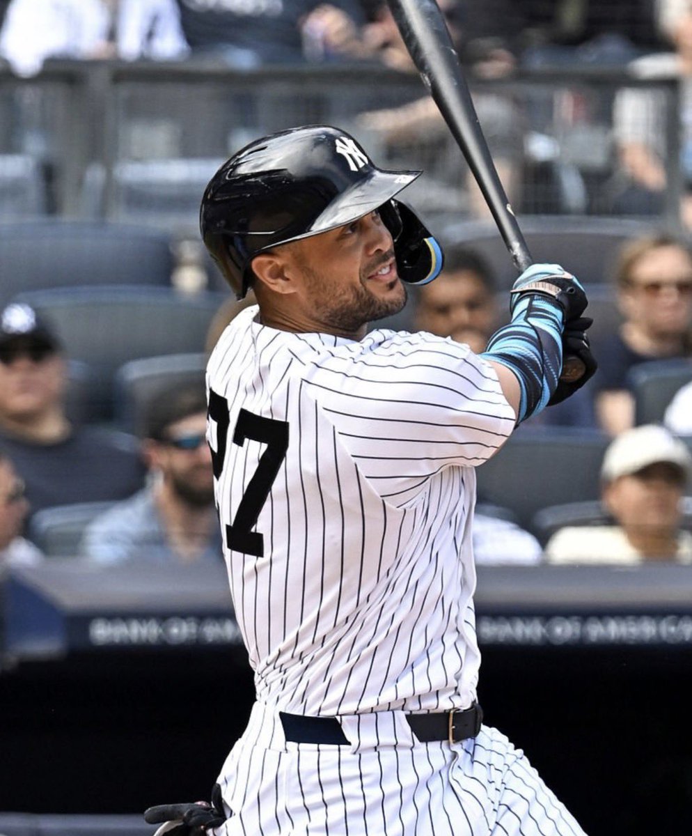 JustBB_Media's tweet photo. Giancarlo Stanton is ON the Yankees’ Wild Card roster, per @jonmorosi!

Stanton has not played an MLB game since April 24th. https://t.co/ay2Q8Ebto5