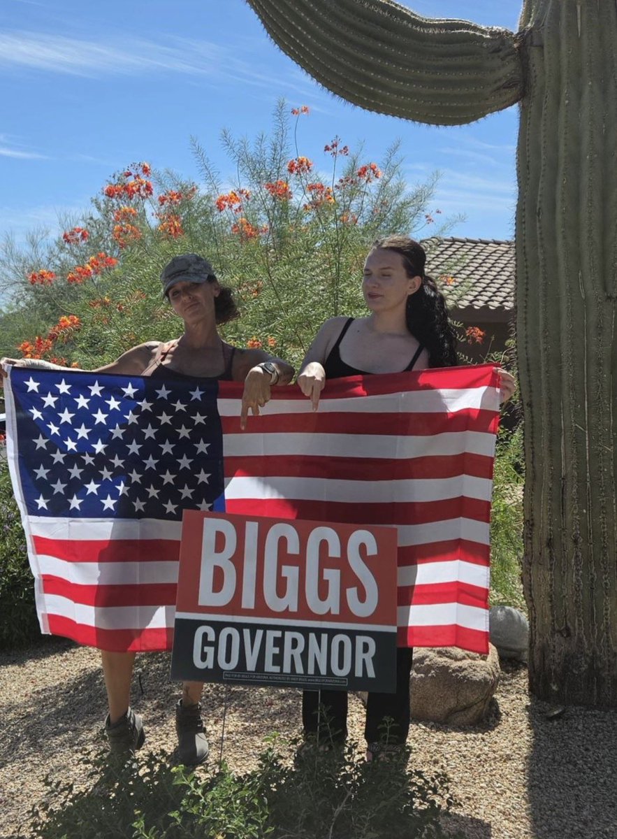 SenAnthonyK's tweet photo. Picture says everything!
Vote Biggs! https://t.co/4xeCPRlH84