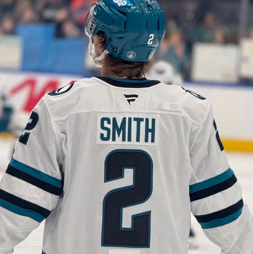 whimsyteal's tweet photo. it’s will smith hockey day until sharks home opener! #turnitallteal https://t.co/fif5YG4TI3