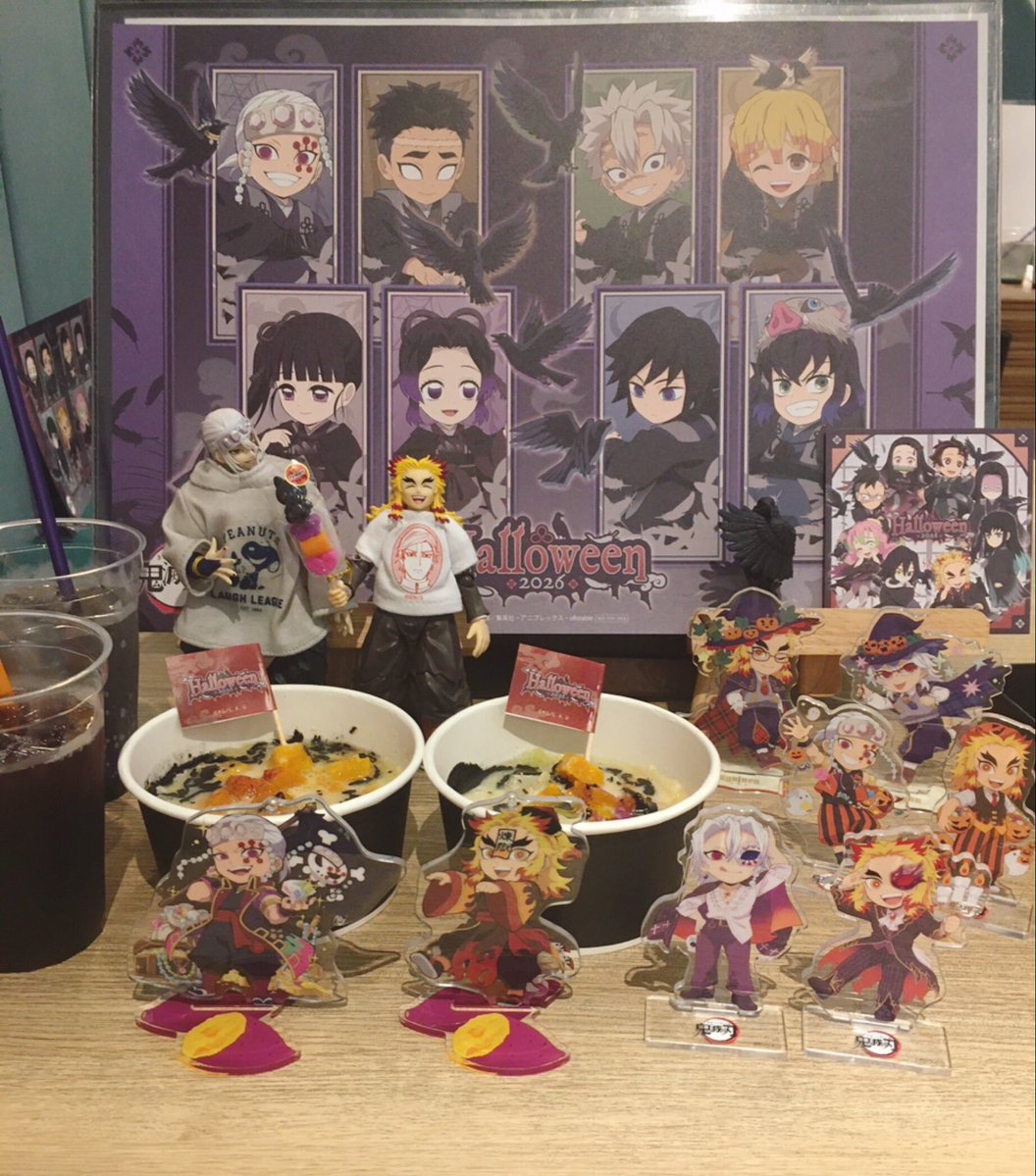 yomokoi's tweet photo. 鬼滅カフェ🛸☕️
伊黒さんおめでとう〜🥳🎉
スープ具沢山で美味しかった🤤
アクスタ黒いな(笑)あまり自引きできない天元様引けた🤗 https://t.co/FufKHiBkZR