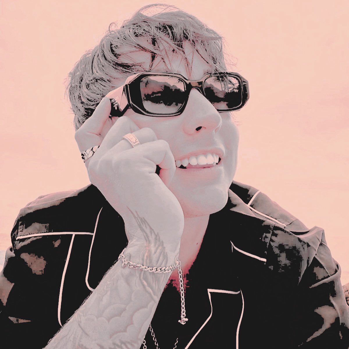FL4MESHQX's tweet photo. hey it's @FL4MESHQX  , a roleplay-fanpage account using colby brock as the model. written by bullseye also well you’ve stumbled onto this account and now you’re about to introduced to my new muse , read on to learn more about ,

merrick anthony barrett  • he/him https://t.co/qKomZnN4ZA