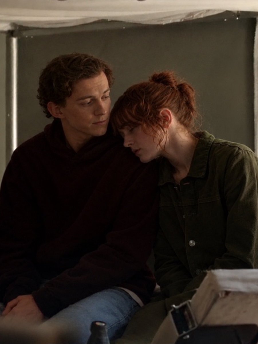 CaringtonPapers's tweet photo. Tom Holland and Sadie Sink behind the scenes for their one-on-one scene in ‘Spider-Man: Brand New Day’. https://t.co/e7g1WzLw8K
