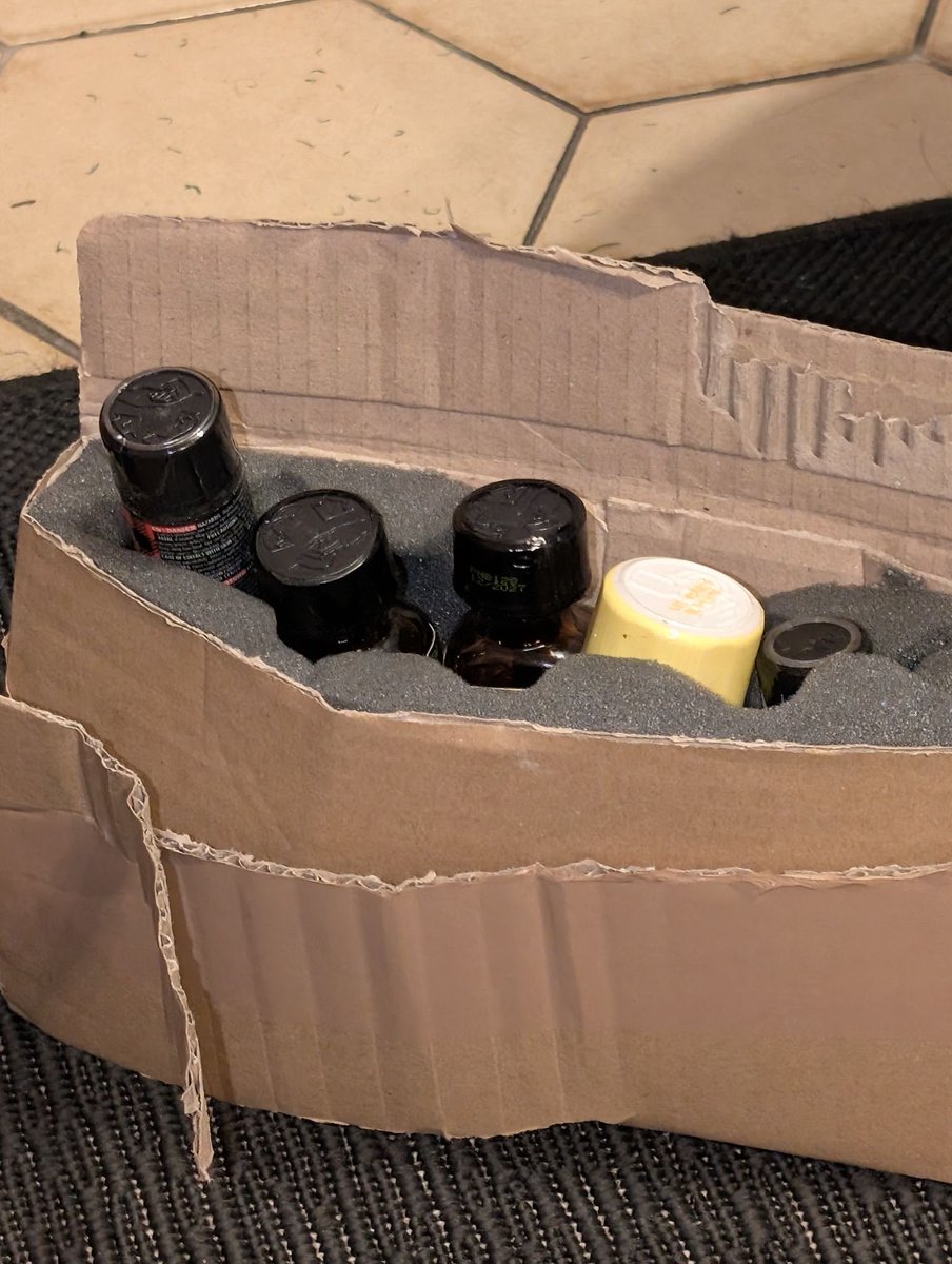 ajxclusive__'s tweet photo. Fresh poppers just landed and ready to ship 💨
Subs, hit me up with your orders before they’re gone. DM me now.
#Poppers #FreshPoppers #Rush #GayPoppers #PoppersForSale #BNWO #SubLife #DaddyHasTheGoods #OrderNow #PoppersDelivery https://t.co/PDrFtJaEC9