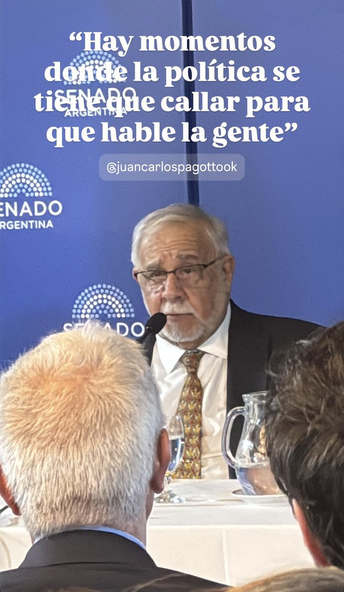 entropiadevalen's tweet photo. Me acabo de enterar que se nos fue Pagotto. Un absoluto tipazo, de lo mejor que teníamos en la política argentina. Un tipo de gran corazón, con la humanidad a flor de piel, que hasta su último aliento bancó con un par de pelotas el proyecto para penar las falsas denuncias que presentó @carolinalosada . 

Gracias, Juan Carlos. Que seas ejemplo y horizonte para la nueva generación de políticos. Que en paz descanses.