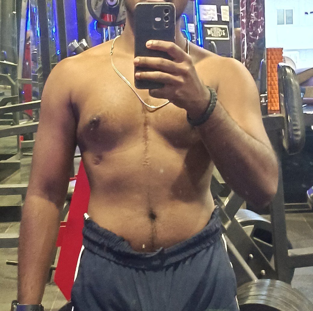 HemanthKri99447's tweet photo. @PrathamNaagvans @ASollem I want ur cock and armpits https://t.co/N3oLMqpIiu