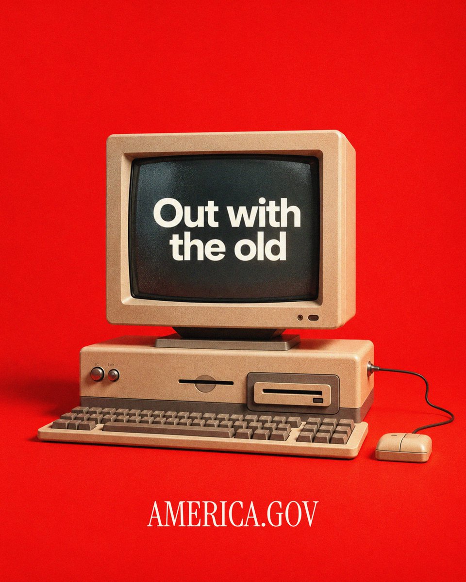 WhiteHouse's tweet photo. Modernizing how government works FOR Americans. 

Whatever you need from government, start here. 🇺🇸 https://t.co/faYXCD8f6Z