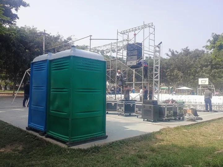 LibersadEirl's tweet photo. La logística de un evento masivo o una reunión privada requiere atención al detalle. 🚛🚛🚛

En LIBERSAD ♻️, somos tus aliados en higiene.

✅Nuestras unidades en acción: Limpieza garantizada.

✅Capacidad: Opciones para eventos pequeños y grandes concentraciones. https://t.co/nkhOkAMzrV