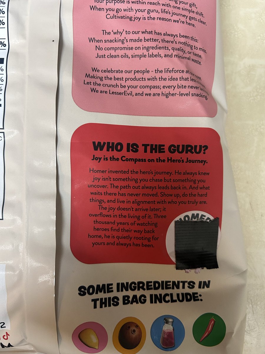 TheCEOofTarget's tweet photo. i’m not trying to see that shit dude just popcorn put the popcorn in the bag https://t.co/DLJaY93Whw