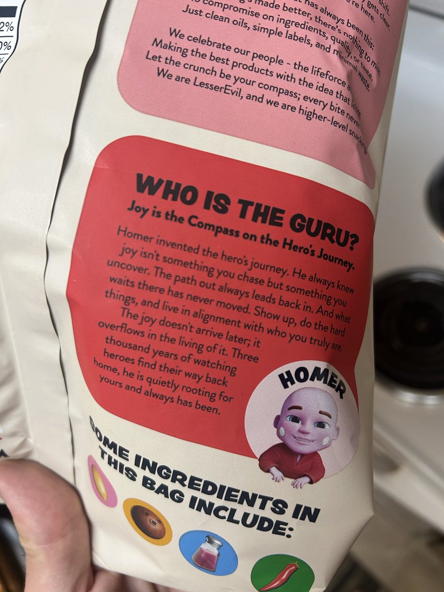 TheCEOofTarget's tweet photo. i’m not trying to see that shit dude just popcorn put the popcorn in the bag https://t.co/DLJaY93Whw