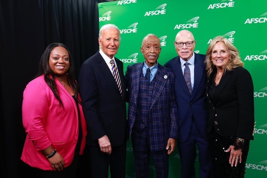 ChrisDJackson's tweet photo. 📺 President @JoeBiden was back out in D.C. yesterday at the Howard Theatre honoring his longtime friend Lee Saunders, the former AFSCME president who just wrapped up nearly 50 years in the labor movement, including 14 years running the union.

@DrBiden was there. Rev. Al Sharpton was there. Labor leaders and longtime friends filled the room.

And Biden and Saunders go WAY back.

AFSCME’s executive board unanimously endorsed Biden in 2020. Saunders served on the Biden-Sanders economic unity task force. The union mobilized its members across the country for the Biden-Harris ticket.

Saunders remained one of Biden’s most reliable allies throughout his presidency, publicly backing the American Rescue Plan, infrastructure investments, and his pro-union agenda. AFSCME endorsed Biden again in 2023.

He had 46’s back.

And Biden never forgot it.

Biden even publicly called Saunders “a great friend.”

Say what you will about Joe Biden, but he shows up for the people who showed up for him.

I’ve always admired that about him.

Loyalty and friendship still means something. 🇺🇸