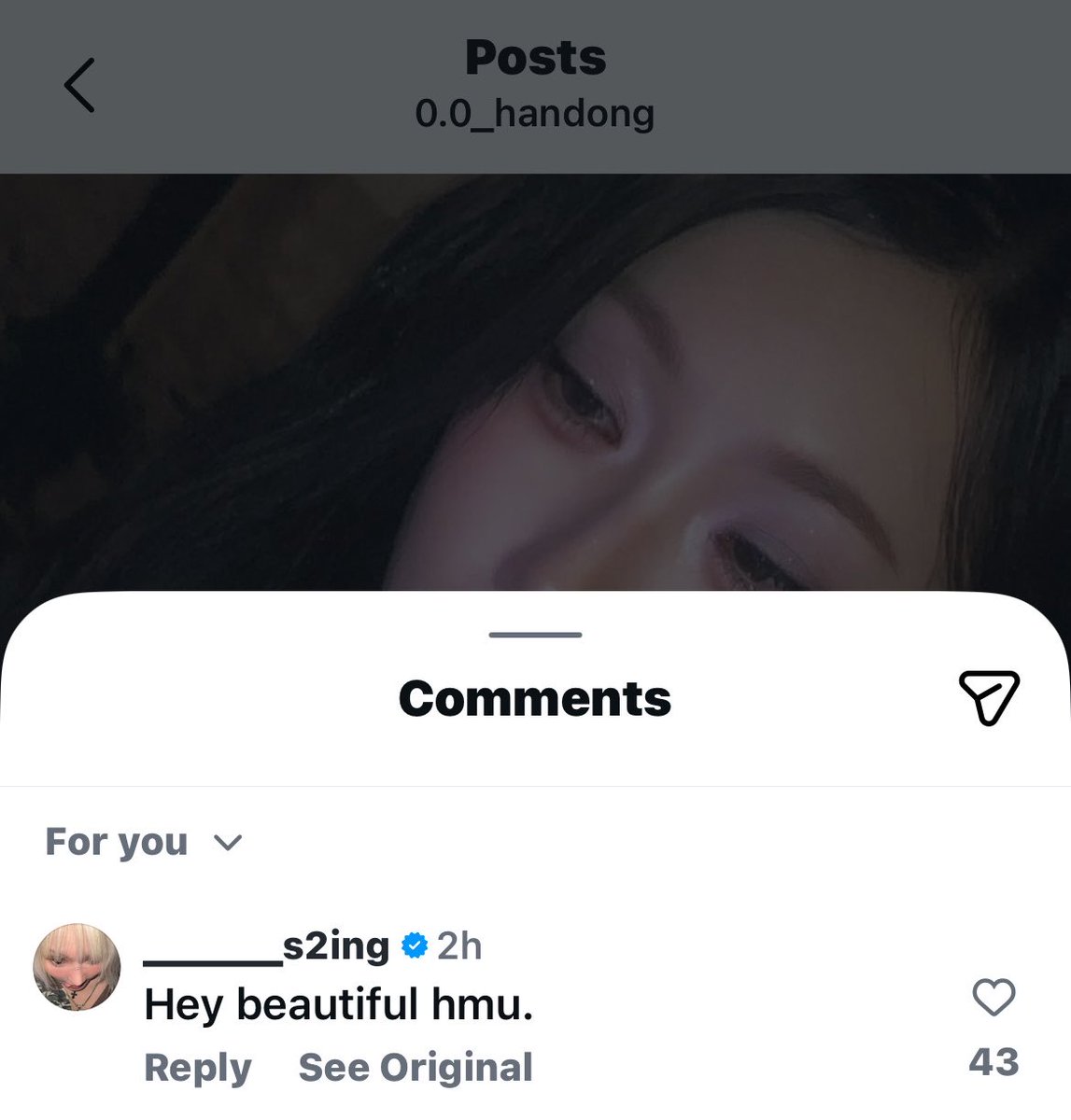 SINGNlE's tweet photo. siyeon’s comment on handong’s most recent insta post… so real https://t.co/q09d3NB2YX