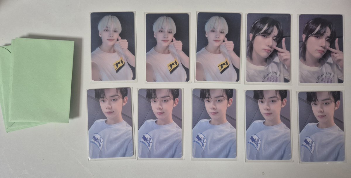 mixb_a's tweet photo. 하이브 인사이트 txt 투바투 포카
연준 휴닝카이 범규하이브 

인사이트 전시회에서 앨범 사면 받은 특전 포카입니다. (공식)

hybe insight photocard txt official

10pc All 10.0 
sf 0.35
https://t.co/PiQKKKYad3 https://t.co/8ntRsxsfLm