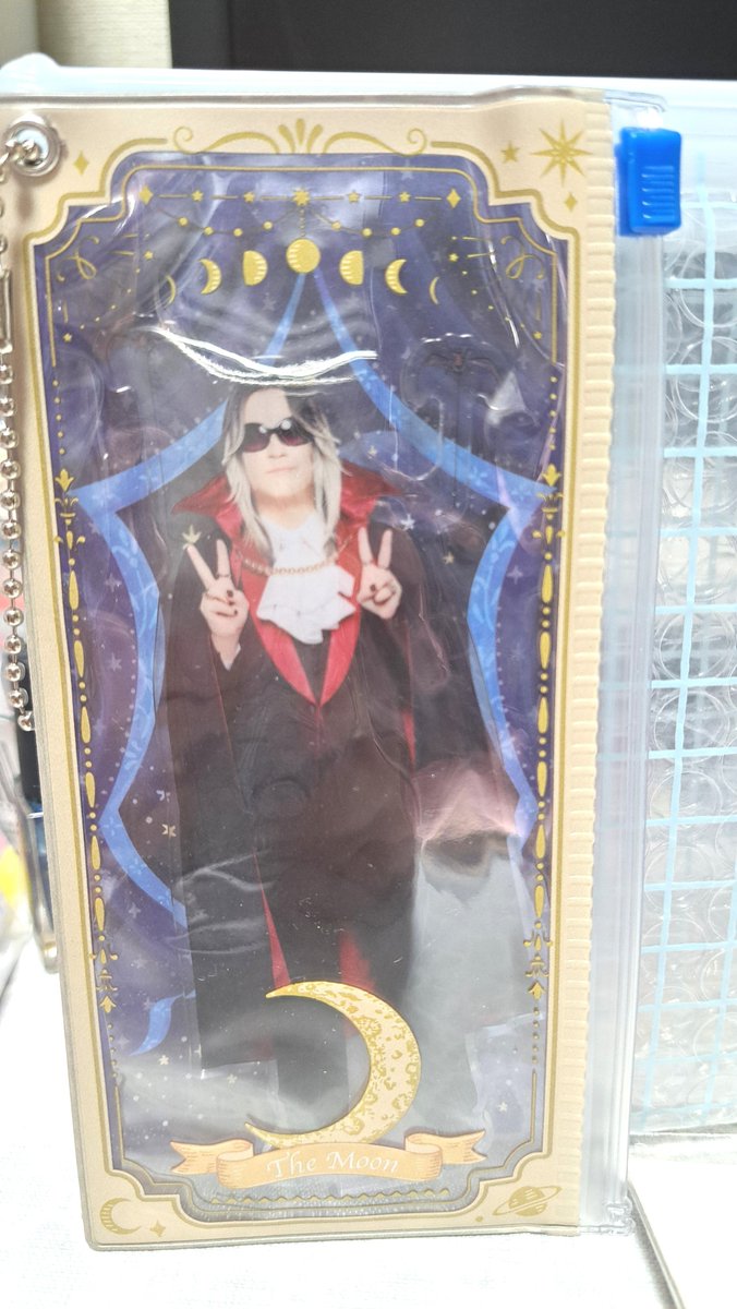 foremaru_SH's tweet photo. ✌😎✌はコウモリ宵闇に消えちゃう https://t.co/pebLc933eM