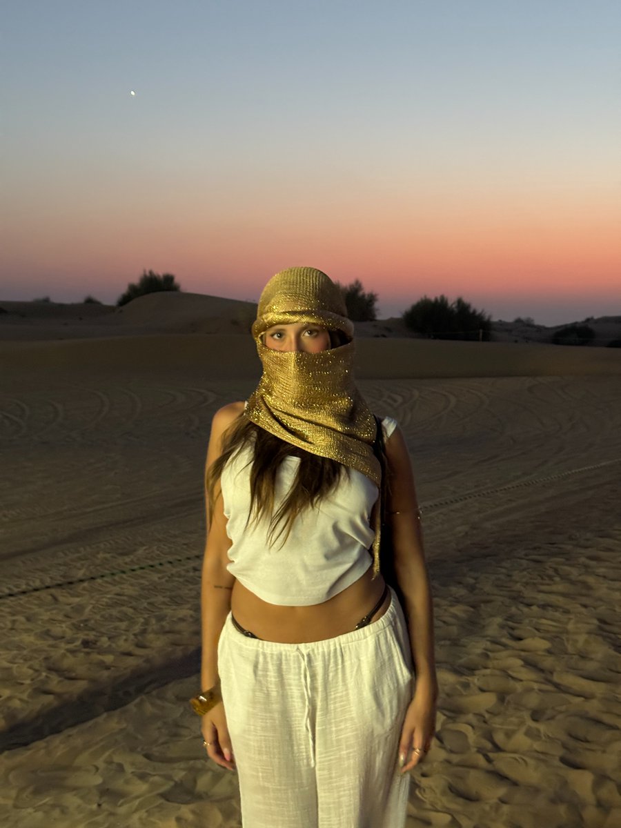 mdzol's tweet photo. Mili Ranieri, influencer, exnovia de Tomás Mazza y dueña de "un emprendimiento de matcha y otro de asesorías", compartió fotos de sus vacaciones en Dubái. https://t.co/4rP0JA1f7f