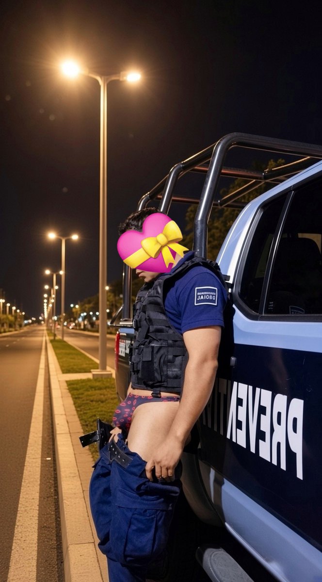 Centauro_police's tweet photo. Ay X somos chavos 🤣😈🥰🤣 https://t.co/0RordqsUXQ