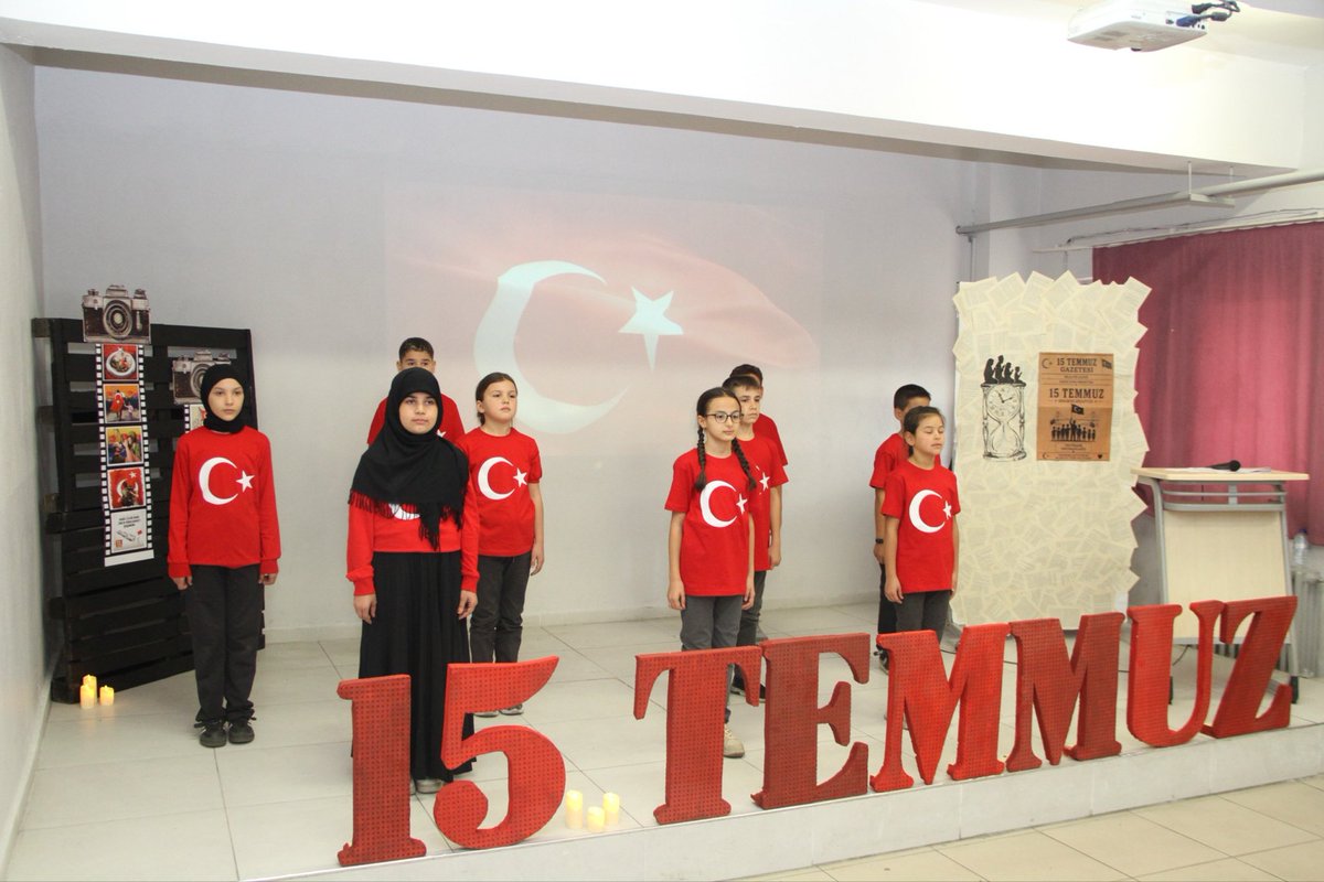kulakaym's tweet photo. Programa; Kaymakamımız Sayın Talha Altuntaş, ilçe protokolü, öğretmenler ve öğrenciler katıldı. https://t.co/gOffI3OrFm