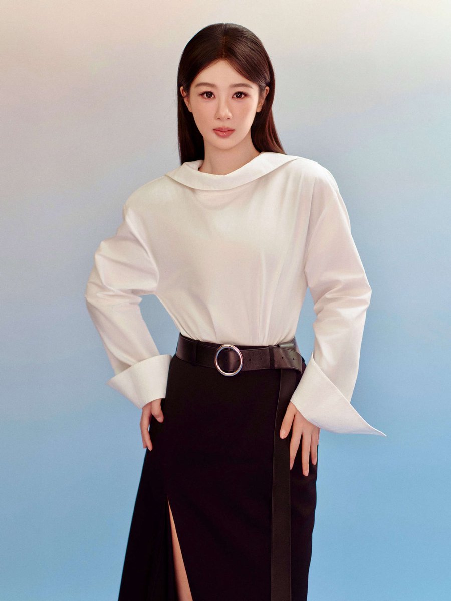 yangzithailand's tweet photo. 290926 | Yang Zi Studio weibo update

สตูแชร์ภาพนิ่งของบอสจื่อคนสวย💜

#หยางจื่อ #YangZi #杨紫 https://t.co/laPacLf5vt