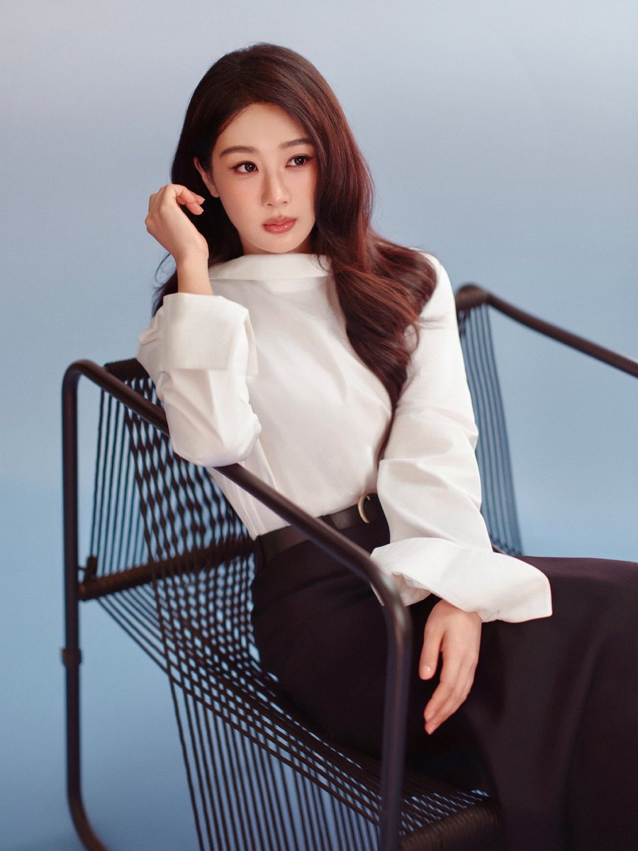 yangzithailand's tweet photo. 290926 | Yang Zi Studio weibo update

สตูแชร์ภาพนิ่งของบอสจื่อคนสวย💜

#หยางจื่อ #YangZi #杨紫 https://t.co/88DjJZgnVi