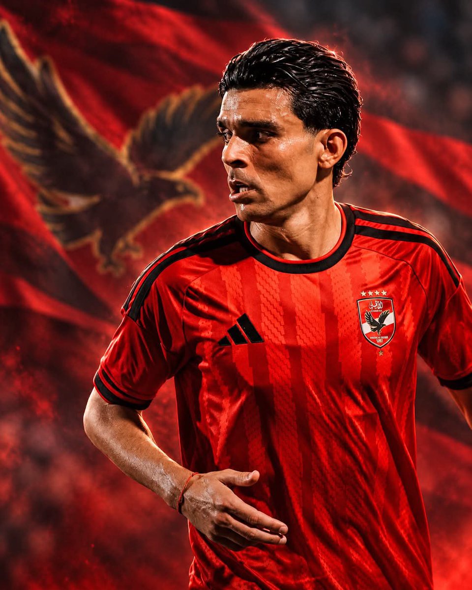 Meroo74vip's tweet photo. عاااااااااااجل 

محمد أبو علي🚨🚨

أشرف بن شرقي شارك في مران الاهلي الصباحي بشكل كامل بعد تعافيه من الاصابة وتأكد جاهزيته لمباراة الزمالك القادمة 🔥🦅

كل الدعم يا بن شرقى ومرحب بالعوده 🥰💪 https://t.co/VC2FfGtfNp
